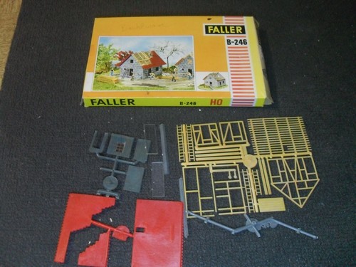 Faller 246 haus im - h0, b-246